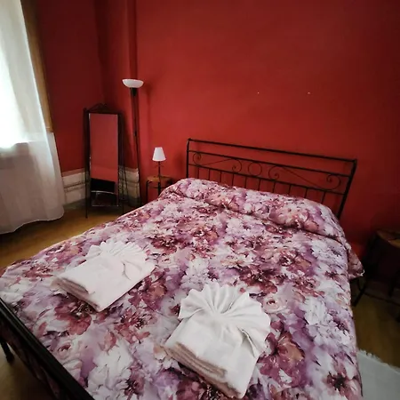 Apartment Il Nido Dell'aquila By Francigenaapartments Siena